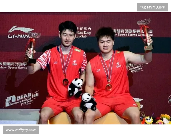 国羽冠军分享成长经历 激励青少年挑战自我 国羽冠军分享成长经历 激励青少年挑战自我